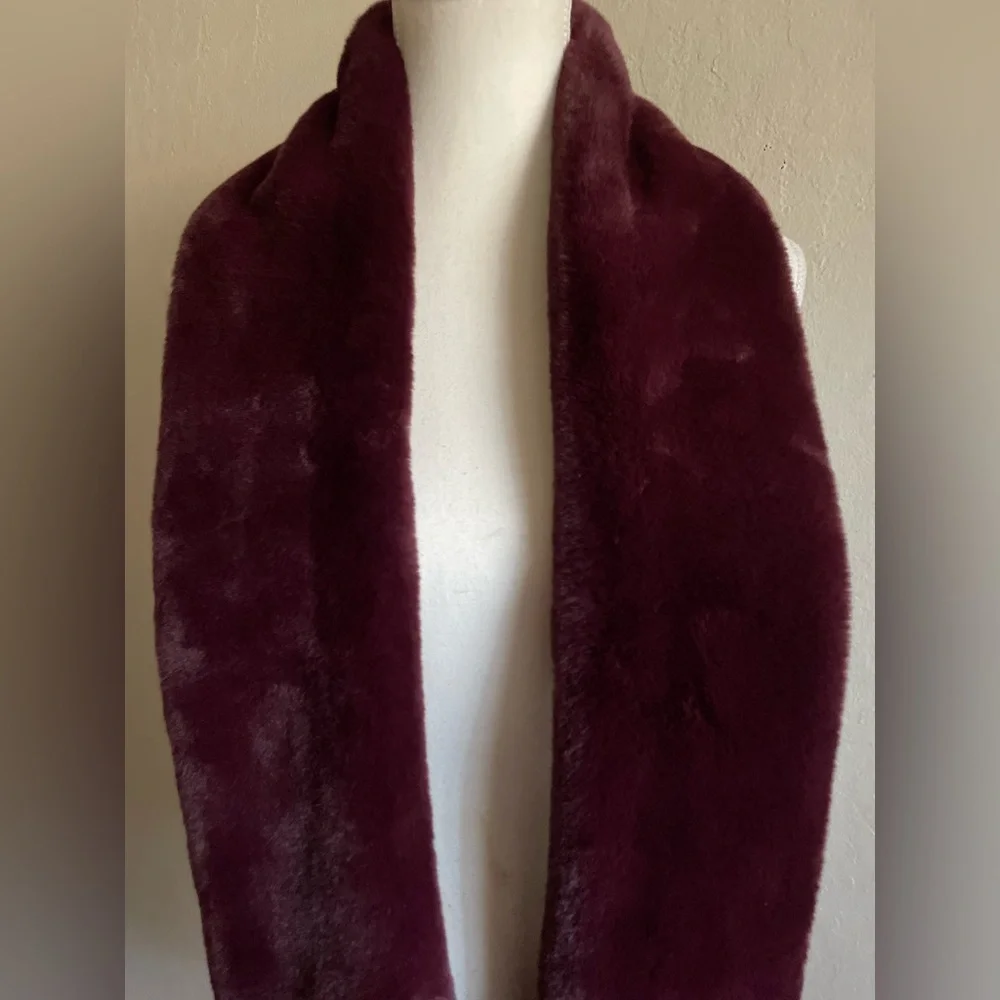 Plush Faux Fur Scarf Wrap in Deep Wine - Women's Fashion Accessory